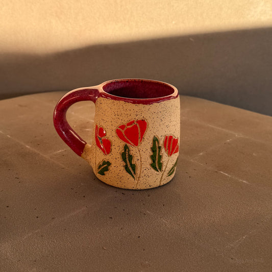 Poppy Carved Mug