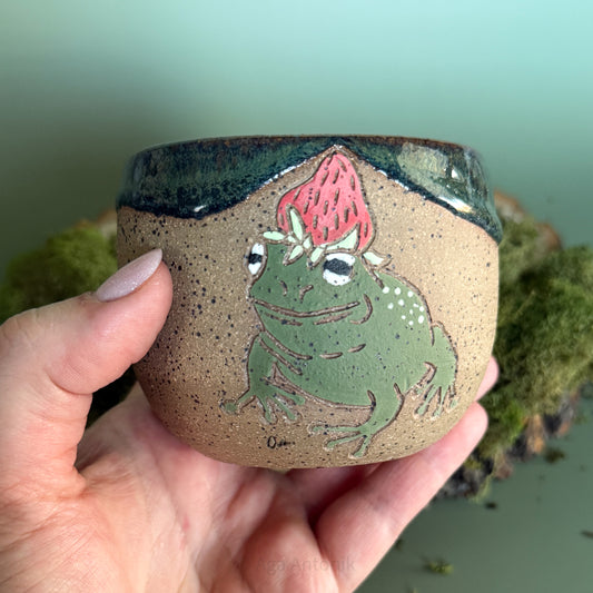 Ceramic Toad Cup - Strawberry