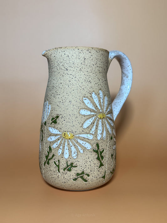 Pitcher Vase - Chamomile