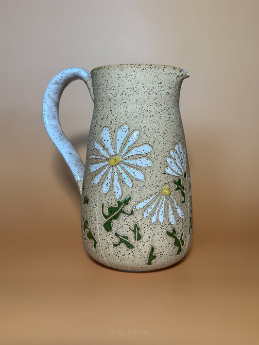 Pitcher Vase - Chamomile